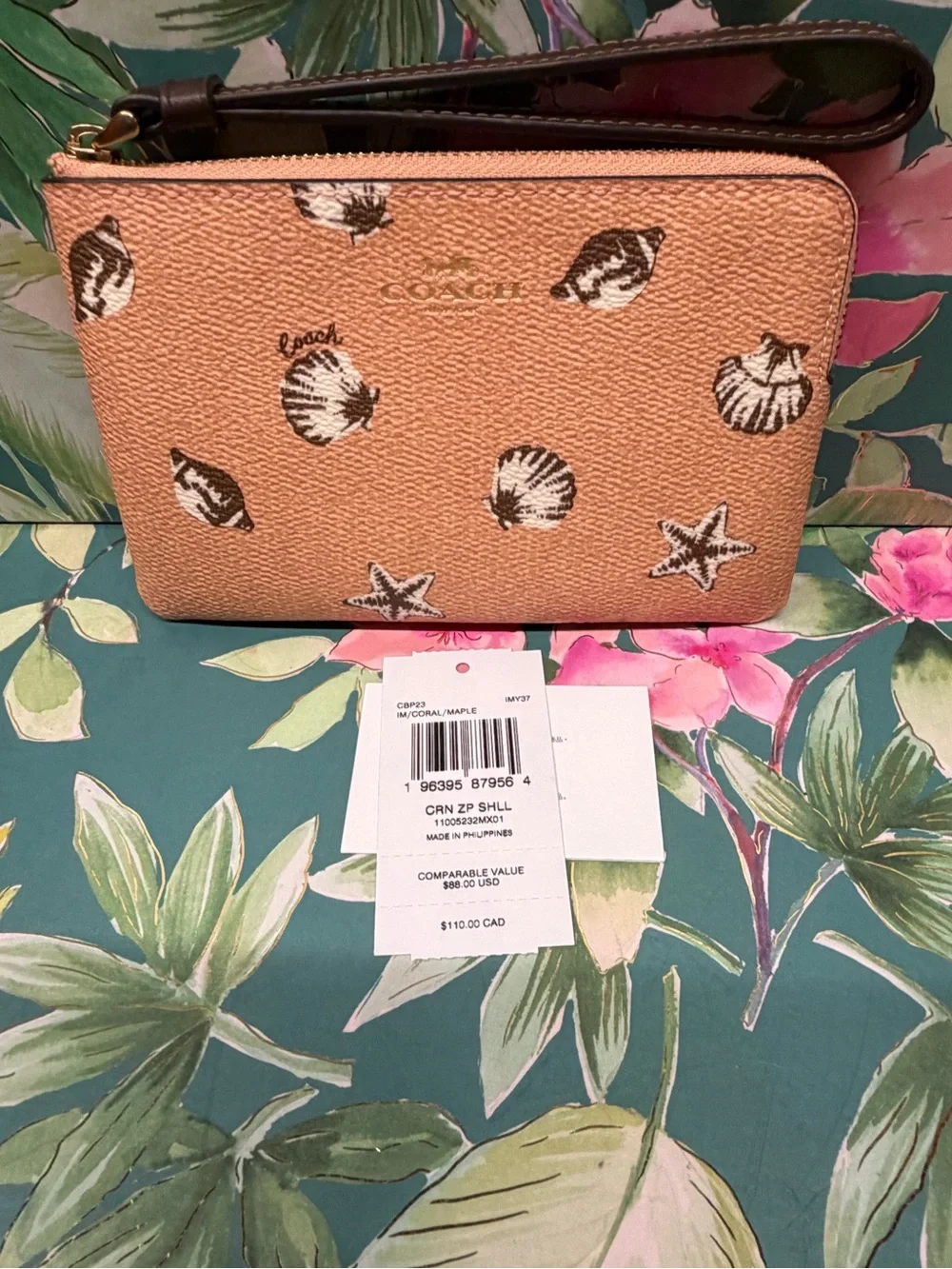 Coach Corner Zip Wristlet in Coral/Maple Seashell Print – NWT - Picture 6 of 11